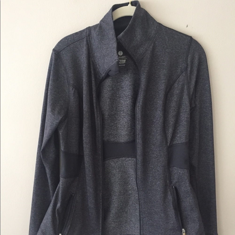 Active wear jacket